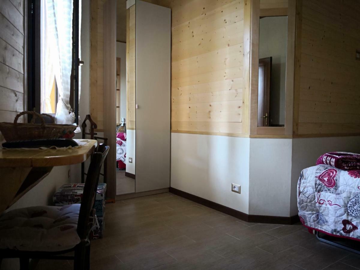 Casa Vacanze Sonia Lägenhet Amelia Exteriör bild